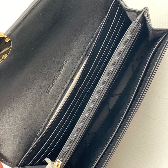 ❤️Michael Kors LG Flip Continental Wallet Black - Picture 7 of 10